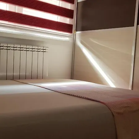 Kostas Appartement *