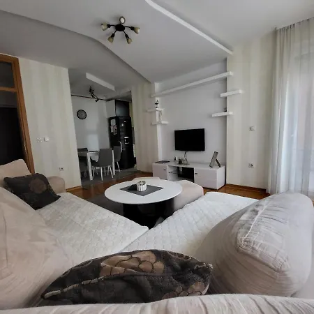 Apartamento Kostas