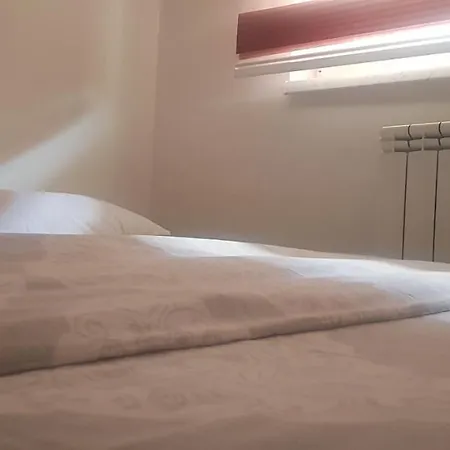 Kostas Apartment *